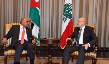 ميقاتي استقبل نظيره الاردني في المطار ويعقدان غدا اجتماعا موسعا يليه لقاء صحافي مشترك
