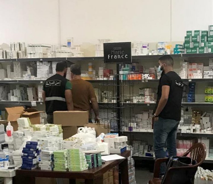 ضبط كمية من الأدوية المدعومة مخزنة باحدى الصيدليات في صيدا