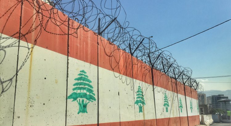 تحدٍ مصيري للحكومة أمام أزمة ضاغطة... والعقوبات على الرف
