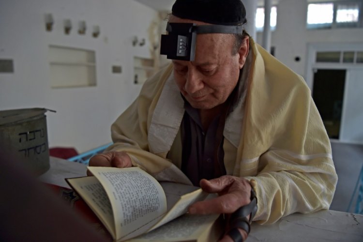 إجلاء آخر يهودي في أفغانستان من البلاد بعد استيلاء طالبان على السلطة