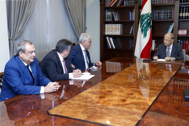 صفير من بعبدا: المصارف على استعداد للمشاركة في الخطوات التي من شأنها النهوض باقتصاد لبنان