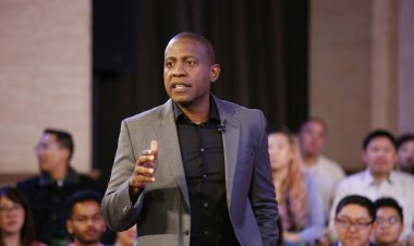 نهاية منصة "أوزي" الإعلامية بعد اتهام مديريها بسوق أكاذيب لجذب المستثمرين