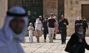 محكمة إسرائيلية تعيد العمل بقرار منع صلاة اليهود في باحة المسجد الأقصى
