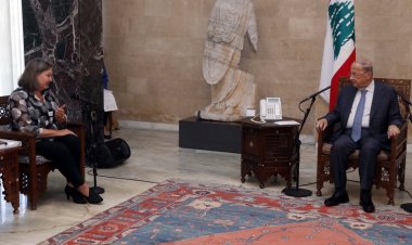 عون لنولاند: المفاوضات مع صندوق النقد ستتم بالتزامن مع إصلاحات والانتخابات النيابية في موعدها 