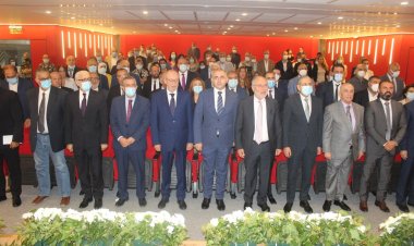 الحلبي خلال التسليم والتسلم في رئاسة اللبنانية: ملتزم مع الرئيس الجديد إعادة تشكيل الهياكل التنظيمية وتحسين الأوضاع المعيشية