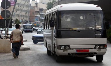 الباصات الفرنسية قديمة... وبالقطّارة