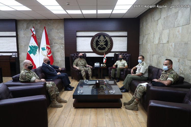 عون بحث مع  قائد قوات الأمم المتحدة الأوضاع العامة في المنطقة الحدودية الجنوبية