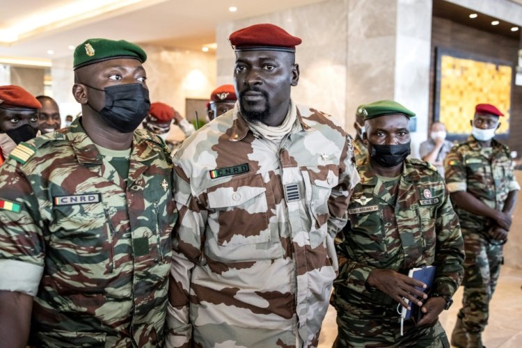 تنصيب رئيس المجلس العسكري في غينيا رئيسا انتقاليا