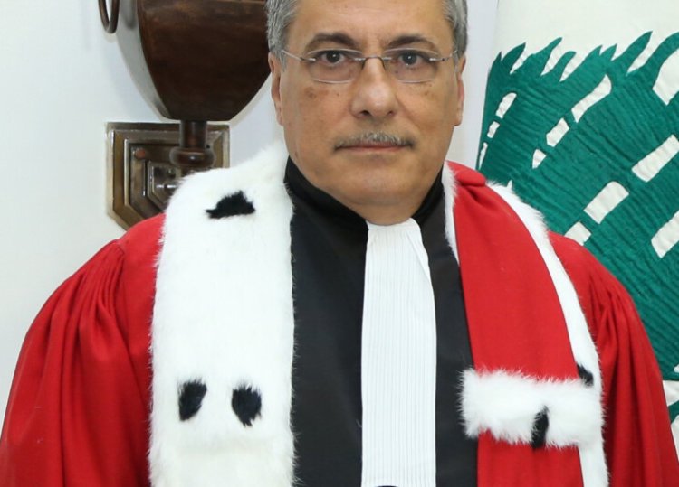 وزير العدل آثر «الصمت الــبنّاء» وحسم التعيينات