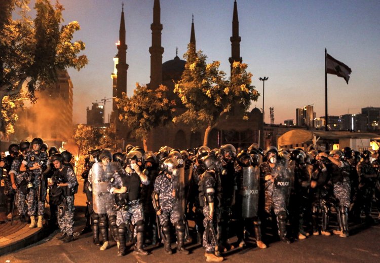 الخلاف انفجر بين بعبدا وحارة حريك : عون يتمسك بفصل السلطات والثنائي : اقتراح  جريصاتي" الترقيعي" مرفوض!