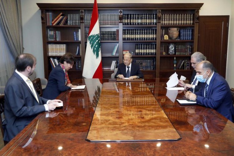 رسالة من ماكرون الى عون هذا مضمونها