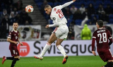 ليون أول المتأهلين الى ثمن النهائي