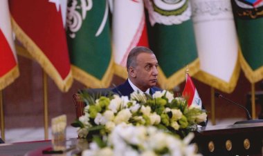 بالصور: قذيفة صاروخية لم تنفجر على سطح منزل الكاظمي بعد محاولة اغتياله