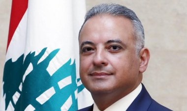 المرتضى جال ونصار ودومينيوني في المتحف الوطني