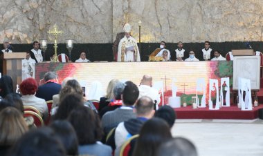 الراعي: لا يتعايش الاستقلال مع ولاء فئات لوطن آخر.. ولا مع ضعف الدولة أمام الخارجين عنها وعليها