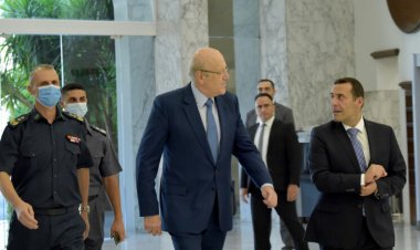 إتصال من القصر: "الرسالة وصلت"
