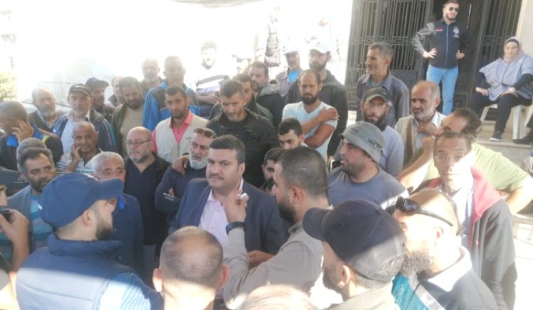 اضراب عمال بلدية طرابلس في يومه الثاني