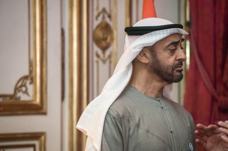 ولي عهد أبوظبي يزور تركيا الأربعاء للبحث في "تحسين العلاقات"