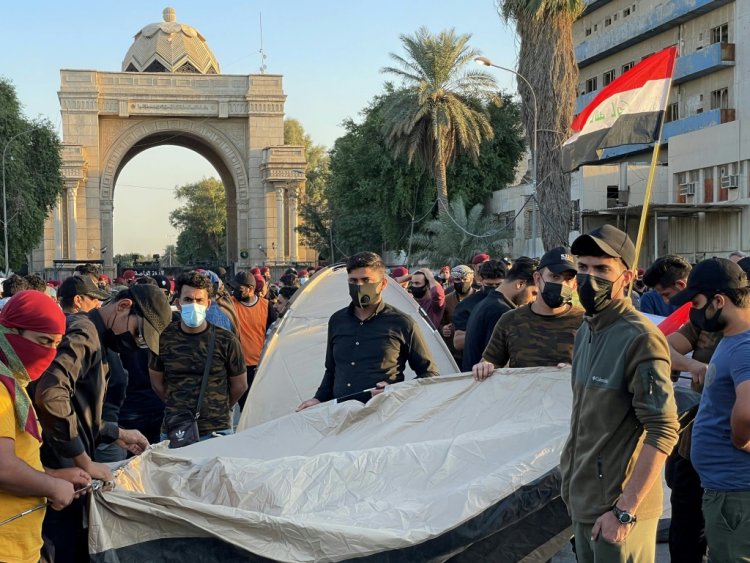 توقيف ثمانية ضباط عراقيين بتهمة الاهمال في جمع الادلة في محاولة اغتيال رئيس الوزراء