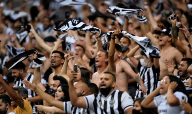 أتلتيكو مينيرو يتوج بلقب الدوري البرازيلي للمرة الأولى منذ 50 عاماً