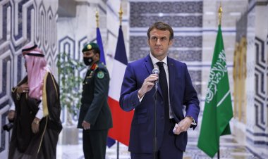 بعد «هدايا» السعودية... ماكرون يتلقى الصفعة
