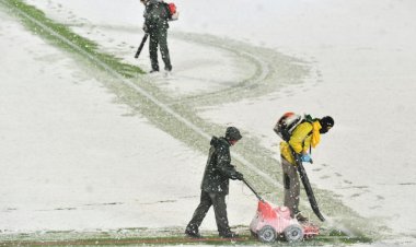 دوري أبطال اوروبا: كثافة الثلوج تحول دون إقامة المباراة
