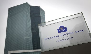 الاحتياطي الفدرالي الأميركي والبنك المركزي الأوروبي يناقشان التضخم والمتحورة أوميكرون