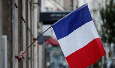 فرنسا ترفع معظم قيود كورونا