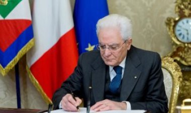 ايطاليا تواجه أجواء سياسية مضطربة بعد إعادة انتخاب ماتاريلا