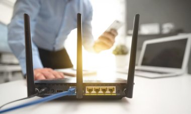 قرم: قد تتوقف الانترنت فكل شيء مرتبط بـ الفريش دولار