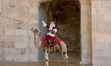 العالم يستعد لقضاء عيد ميلاد ثان في ظل الوباء