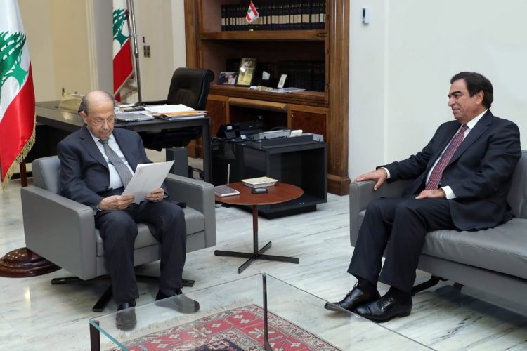 عون بعد تسلم  كتاب استقالة قرداحي: لتضع الإستقالة حداً للخلل الذي اعترى العلاقات اللبنانية - الخليجية