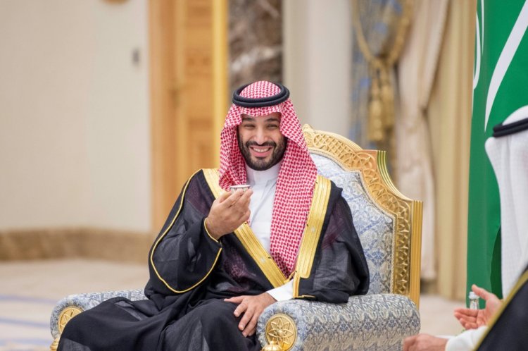 ولي العهد السعودي يصل إلى قطر في أول زيارة منذ القطيعة بين البلدين