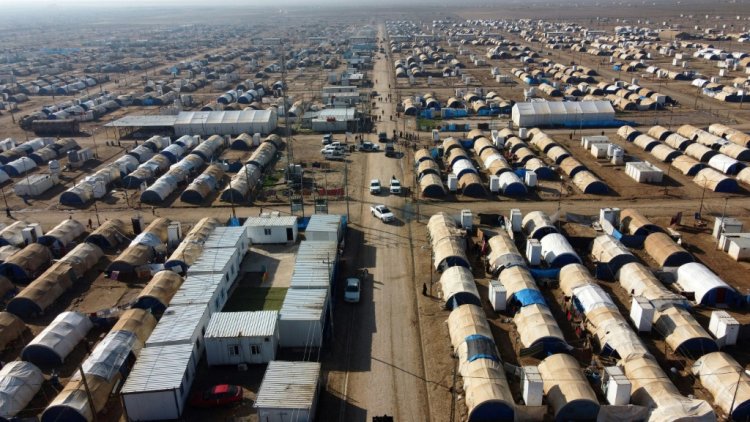 العراق يعتزم إغلاق "آخر" مخيم للنازحين في نينوى كانون الأول
