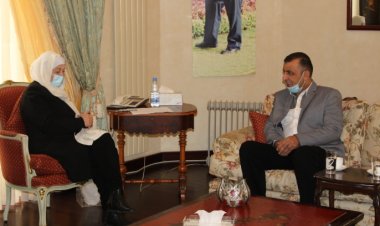 الحريري واللينو: تشديد على أمن المخيمات والجوار