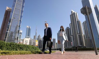 السفارة الأمريكية بالإمارات تحدث تحذير رعاياها من هجمات صاروخية محتملة