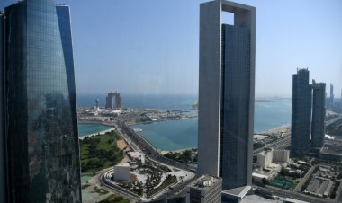 الامارات تعلق استخدام الطائرات المسيرة؟