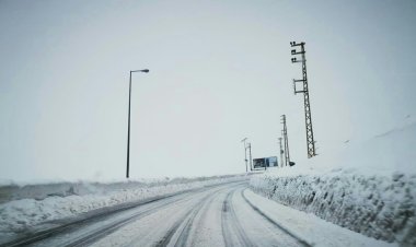 هذه الطرقات  مقطوعة بسبب الثلوج؟