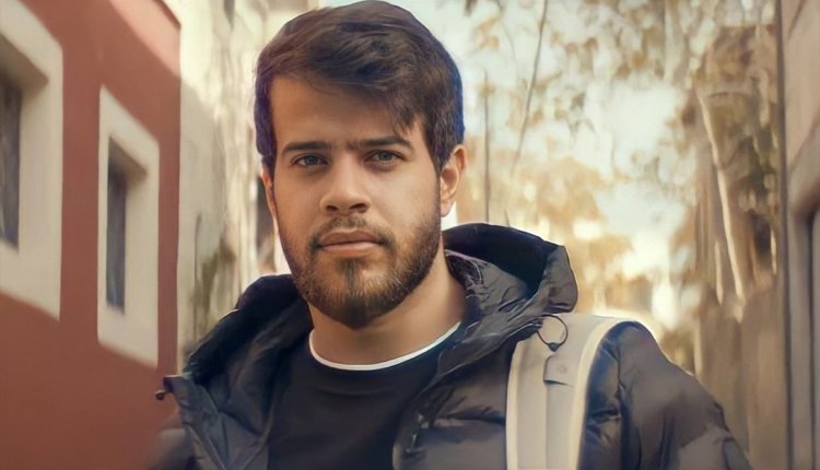 بالفيديو: أدهم النابلسي يؤم المصلين في أحد المساجد
