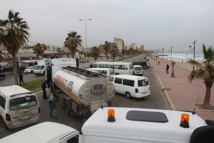 اتحادات ونقابات النقل البري: ماضون في تنفيذ التحرّك غداً