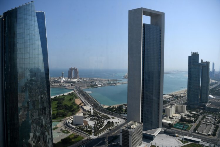 أكبر مصرف في الإمارات يحقق أرباحا قياسية بعد جائحة كورونا