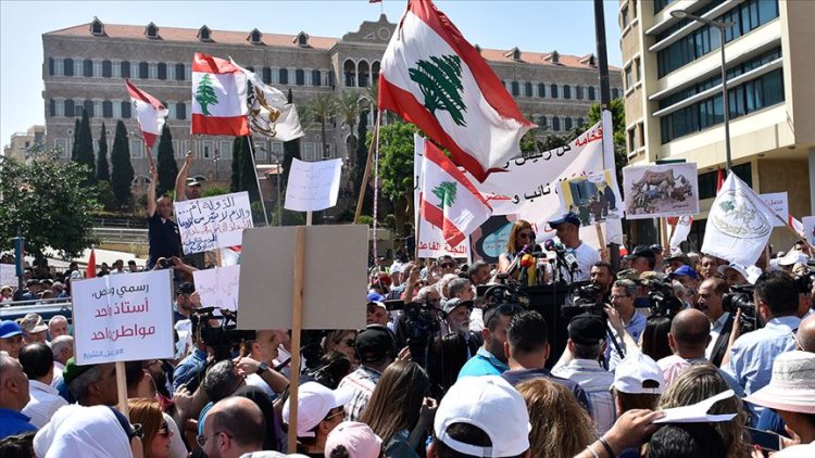 موظفو الإدارة العامة لم يخضعوا للتهديد: الإضراب مستمر