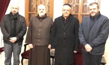 وفد من حزب الله زار العمار في صيدا مهنئا بعيد مار مارون