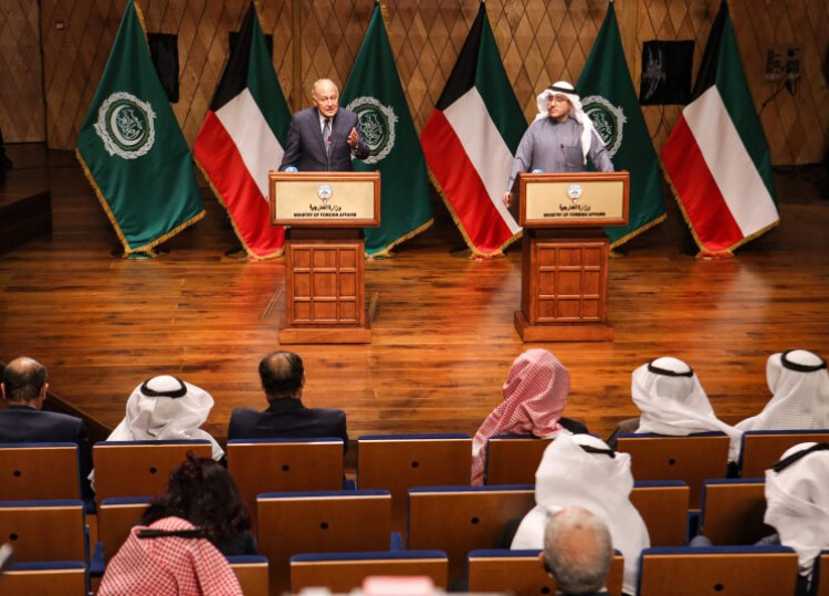 حوار لبناني برعاية الفاتيكان أو الكويت؟