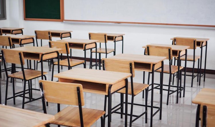 الأساتذة المتقاعدون في الثانوي: نؤيد الإضراب المفتوح ونحمل السلطة مسؤوليته