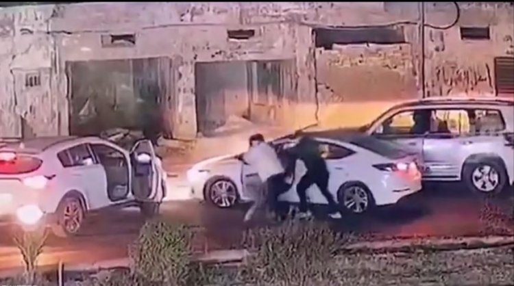مسلحون يخطفون مواطناً..إليكم ما حصل