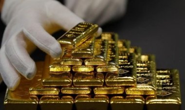 الدولار القوي يكبد الذهب خسائر للأسبوع الثالث على التوالي