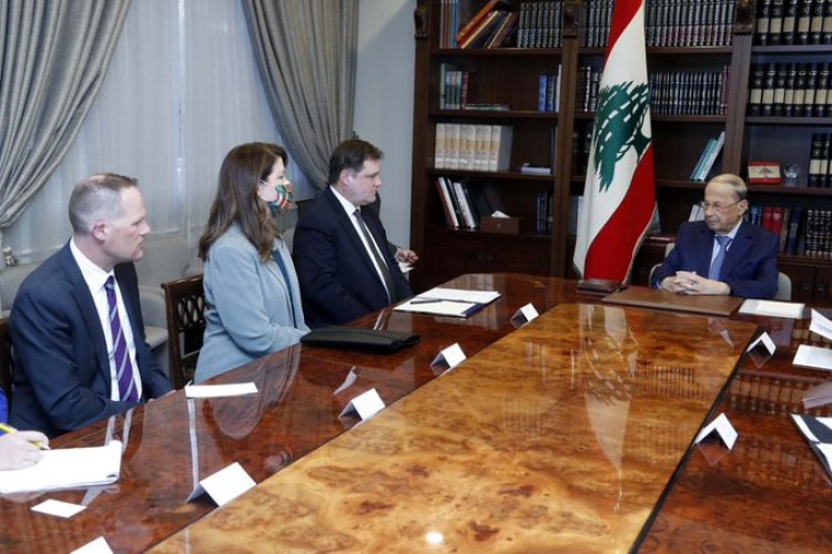 عون ابلغ وفد الخزانة الاميركي استمرار لبنان في مكافحة الفساد وأمل بعودة روسيا واوكرانيا الى لغة الحوار