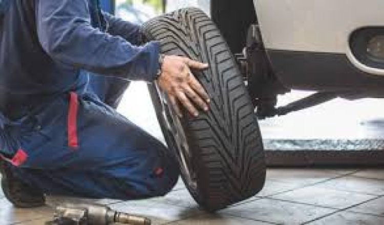 بالصورة: ظاهرة جديدة.. سرقة إطارات السيارات ليلاً