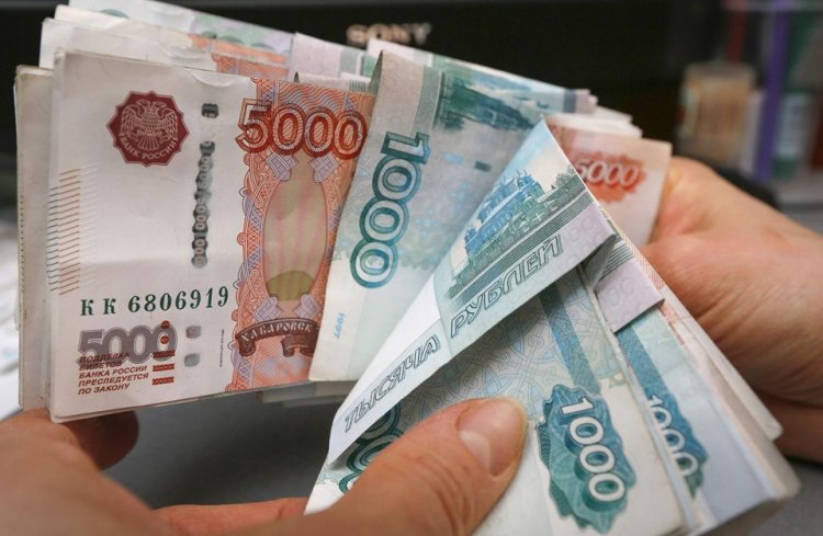 إيطاليا وهولندا تعلنان تجميد أرصدة روسية بقيمة 1.2 مليار يورو